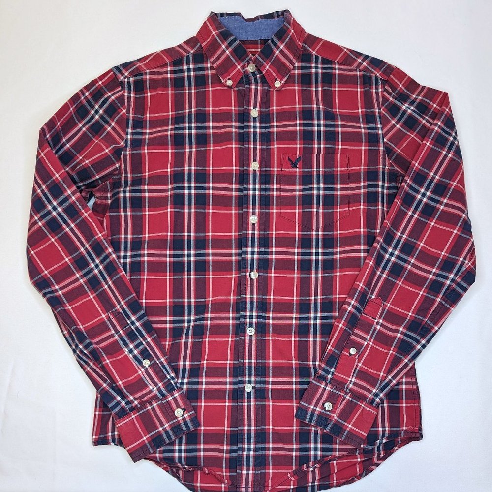 American Eagle Outfitters Red Shirt Button Up Classic Fit Men’s Size Extra Small